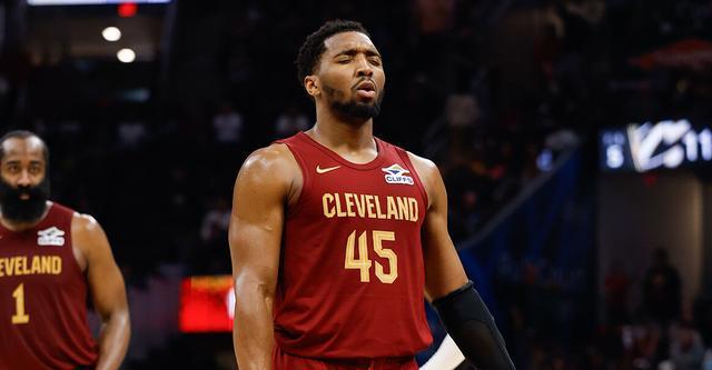 开云登录入口地址-饮恨15000分里程碑之夜！米切尔：这无疑是一场糟糕的失利